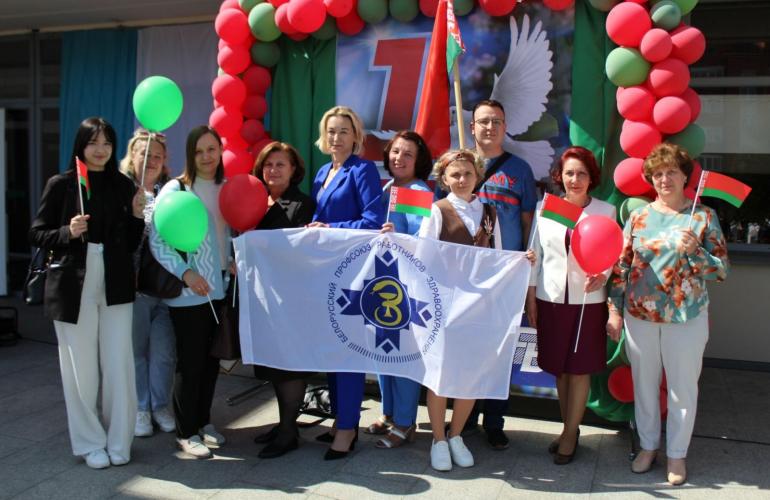 1 мая - праздник весны и труда!